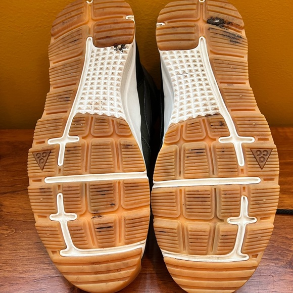 Nike Acorra Sneakerboot size 8 - Picture 6 of 7